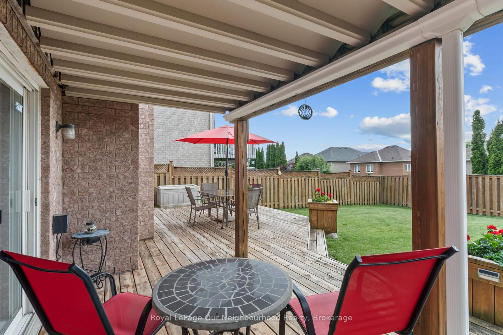 16 Nobbs Drive • Ajax, ON photo 22