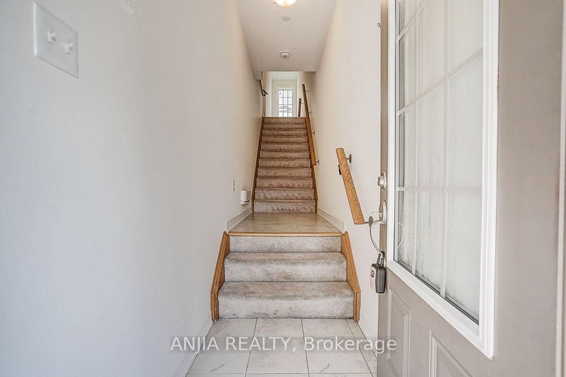 2641 Eaglesham Path