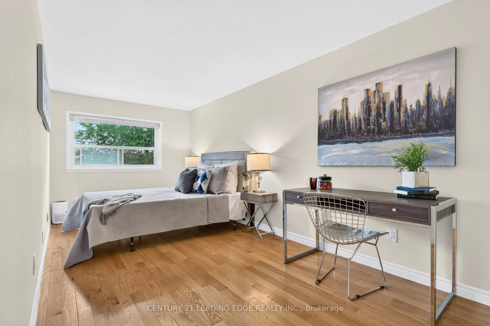 58 Valdor Drive • Toronto, ON photo 16