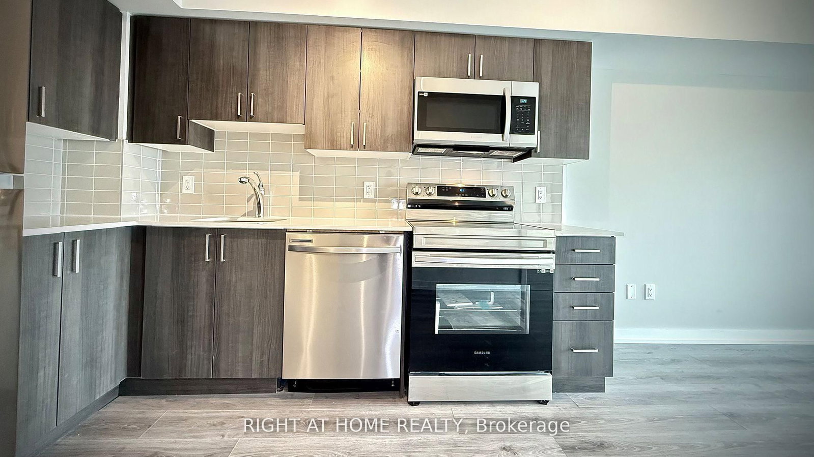 1480 Bayly Street W • #1202 • Pickering, ON photo 8