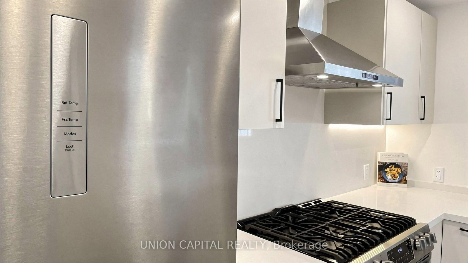 944 Dundas Street E • Toronto, ON photo 18