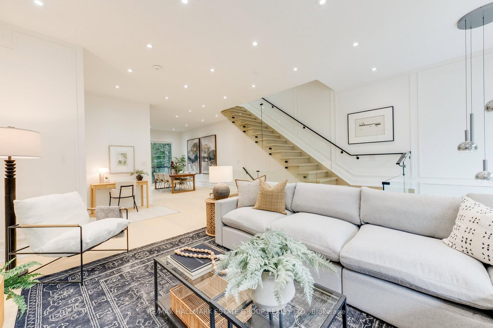 1 Haig Avenue • Toronto, ON photo 20