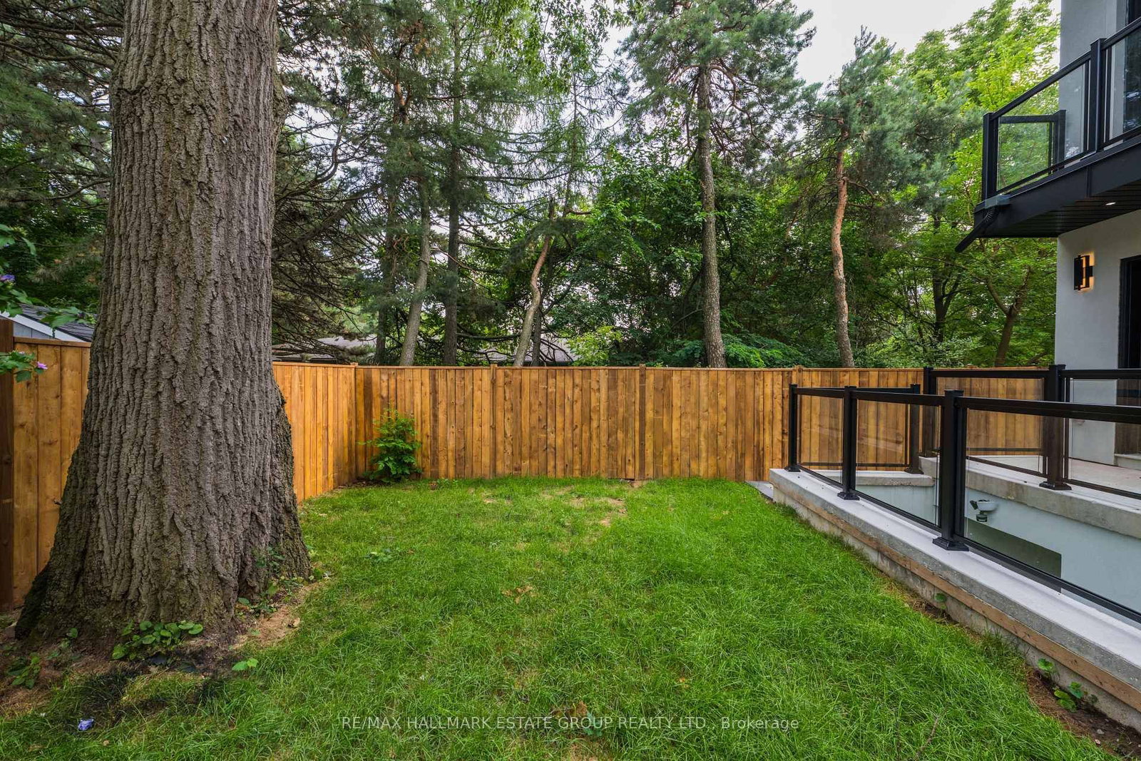 1 Haig Avenue • Toronto, ON photo 47