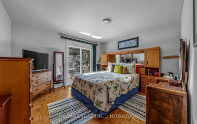 1481 Evangeline Drive • Oshawa, ON photo 8