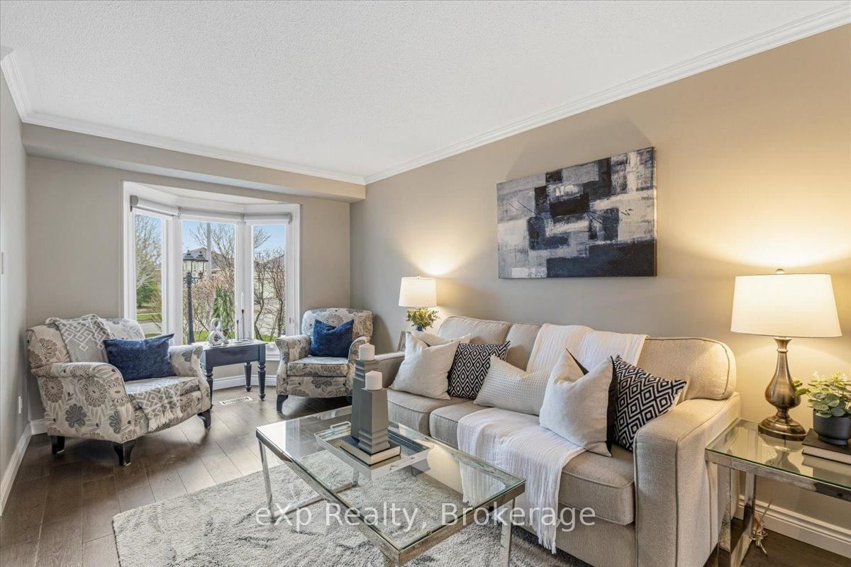 1067 Maury Crescent • Pickering, ON photo 6