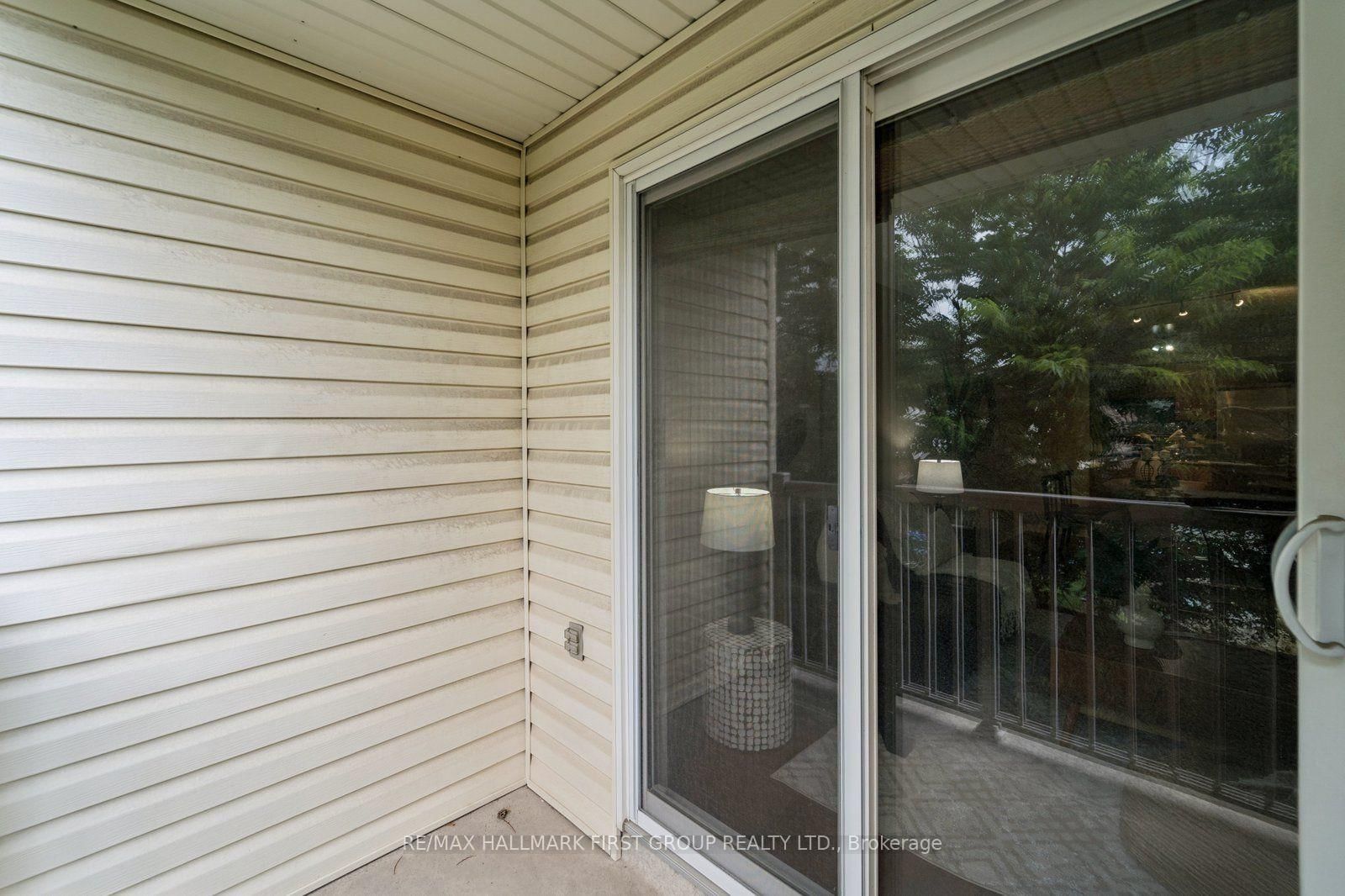 8 Petra Way • #2 • Whitby, ON photo 18