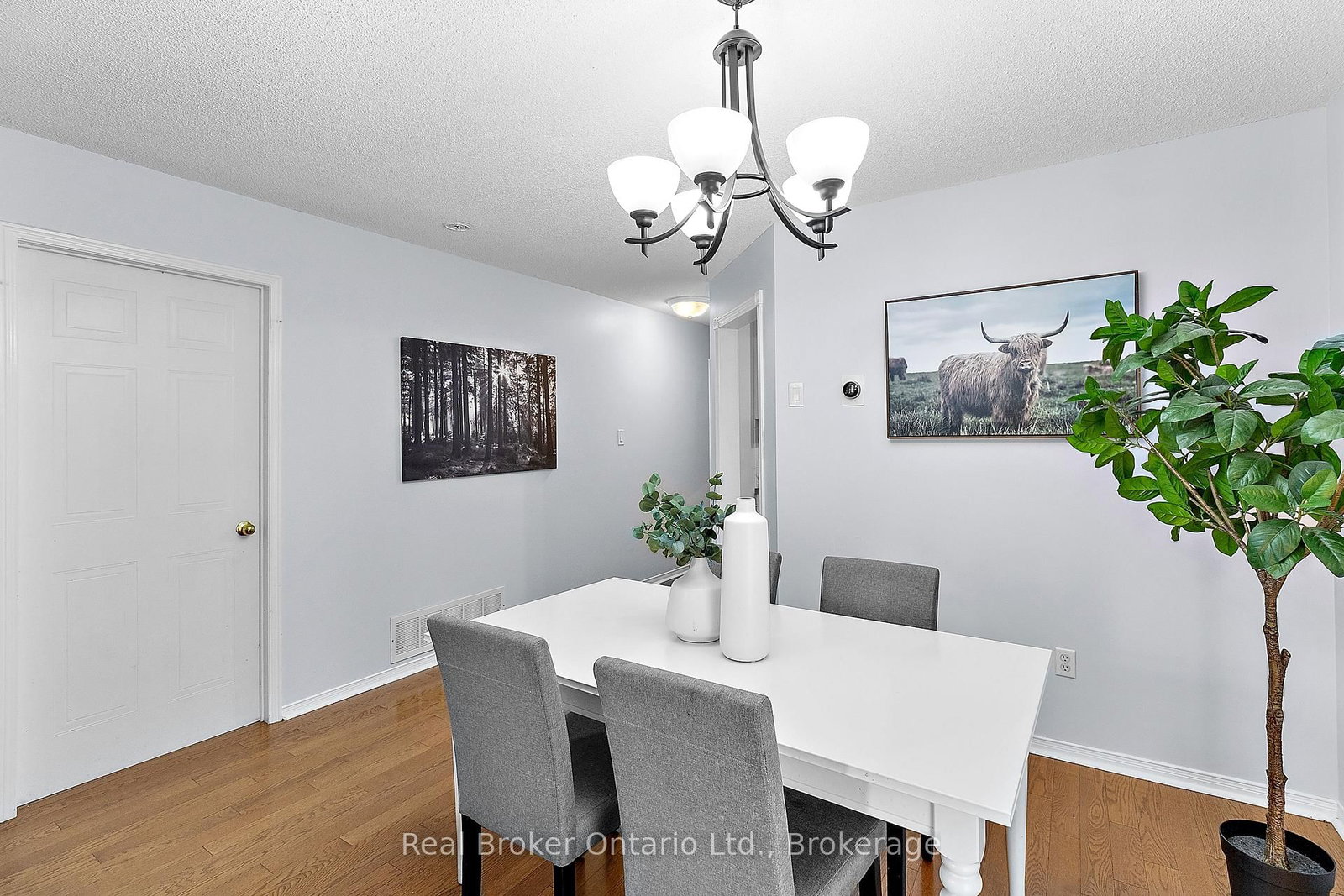 47 Willey Drive • Clarington, ON photo 8