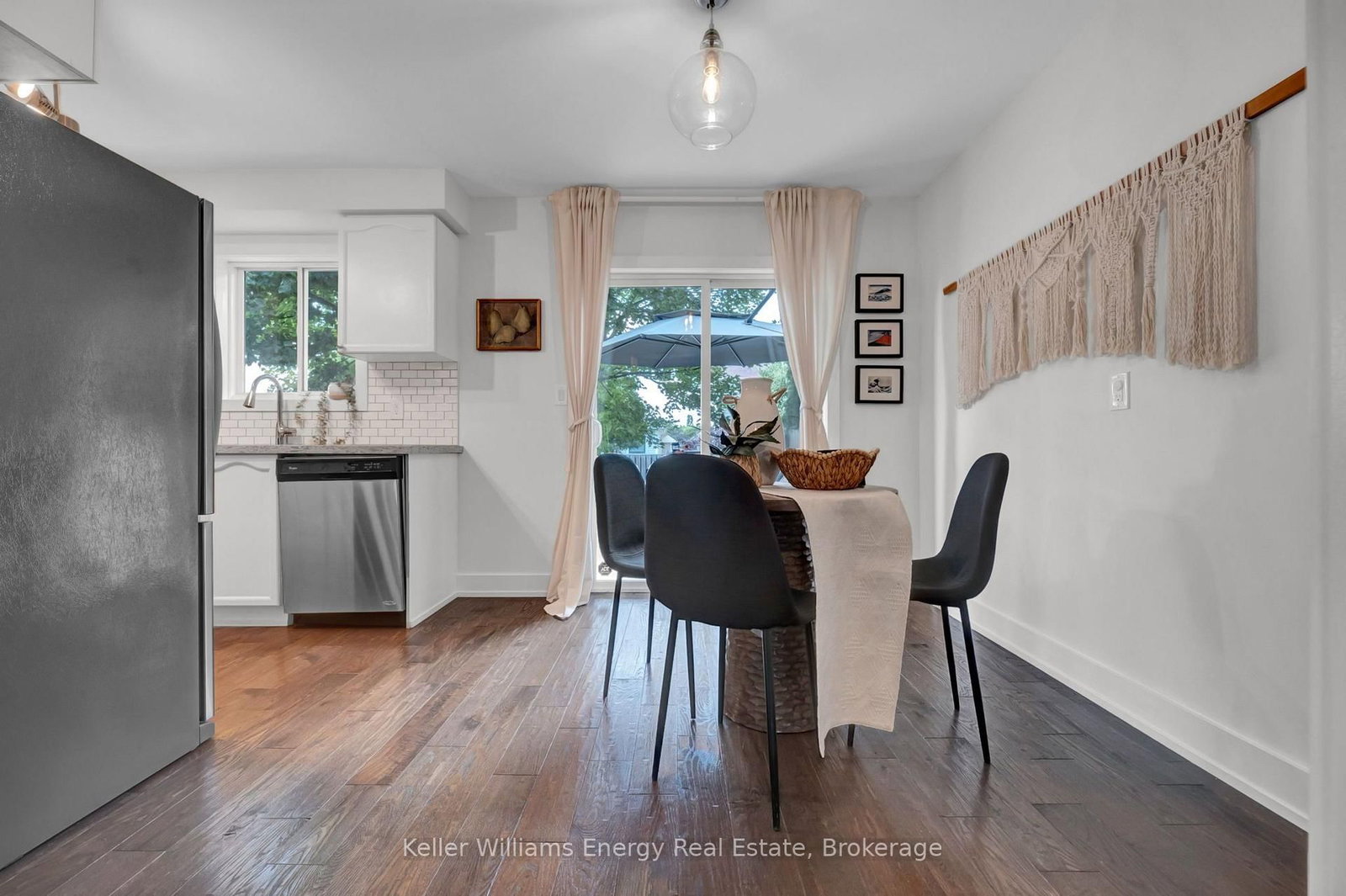 4 Primeau Avenue • Whitby, ON photo 15