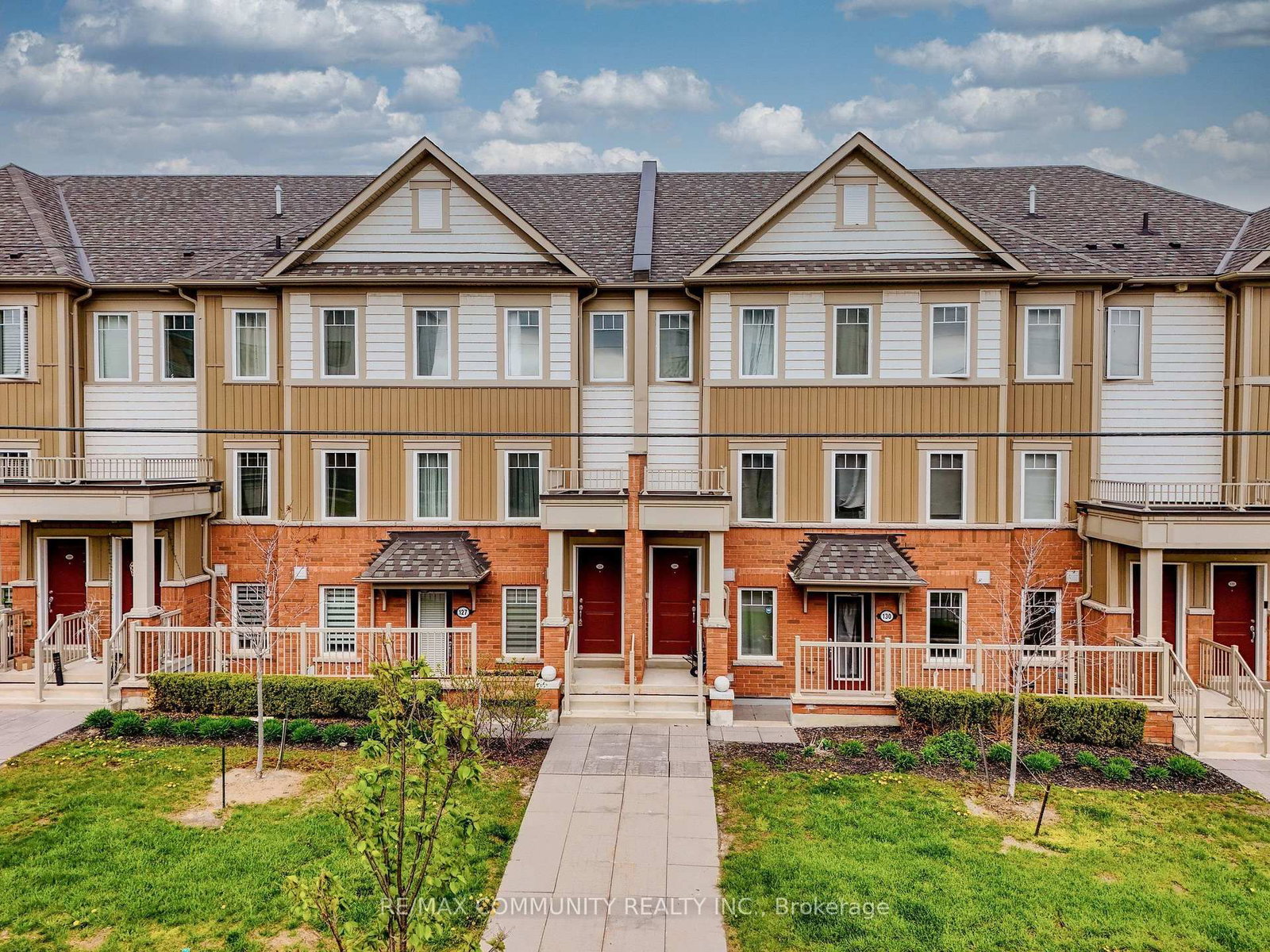 2500 Hill Rise Court • #128 • Oshawa, ON photo 1