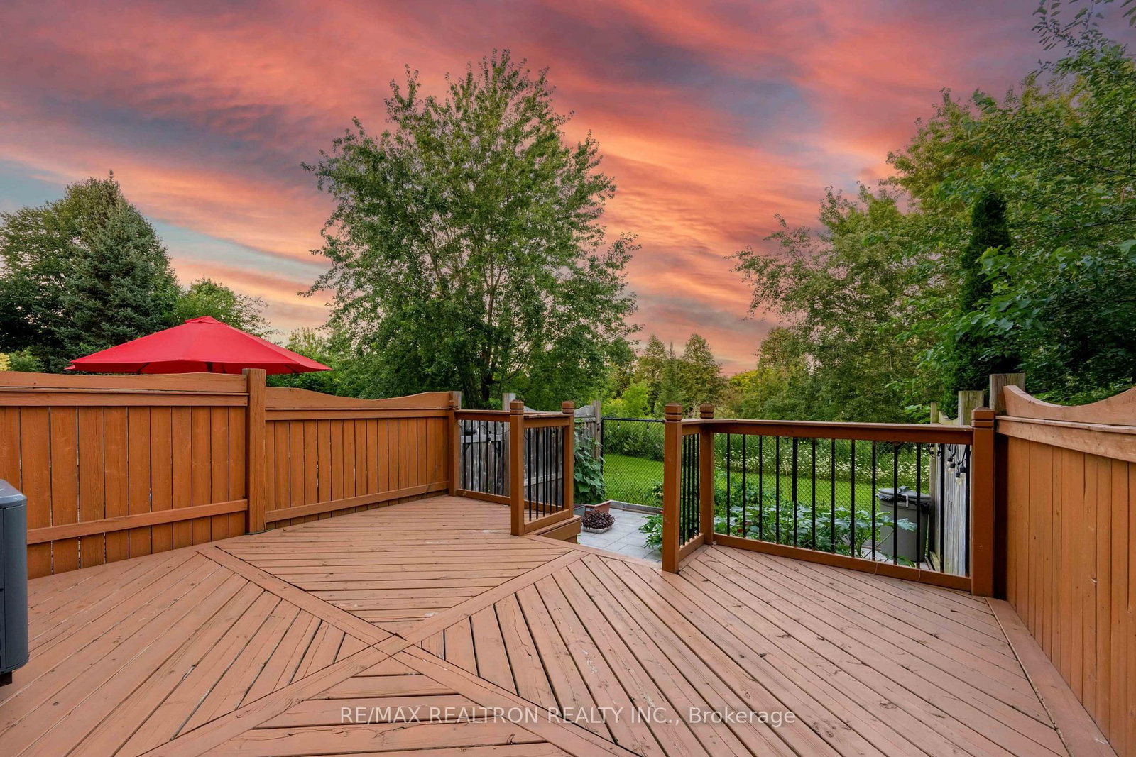 23 Pennefather Lane • Ajax, ON photo 41
