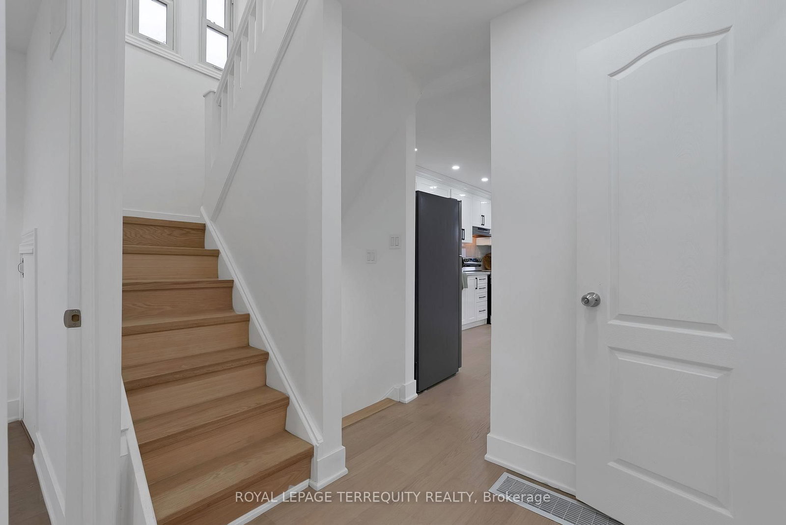 40 Leroy Avenue • Toronto, ON photo 21