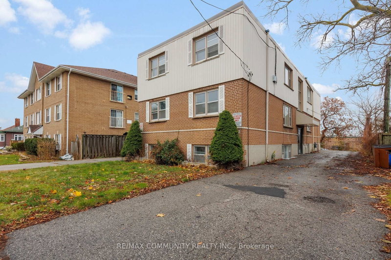 Unit 3 - 383 Buena Vista Avenue