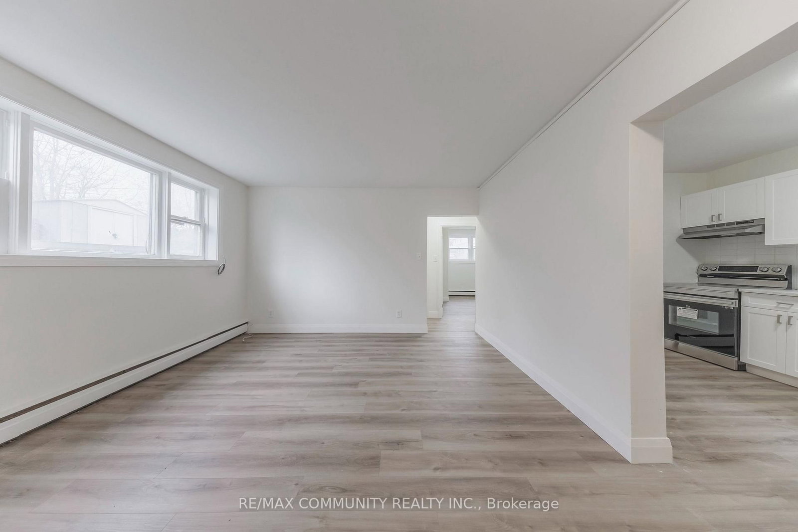 Detached House for lease at Unit 3-383 Buena Vista Avenue, Oshawa, Ontario, L1J 2M6 - McLaughlin - MLS: E13672176