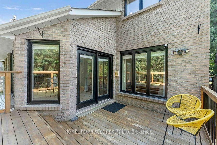 987 Copperfield Drive • Oshawa, ON photo 26