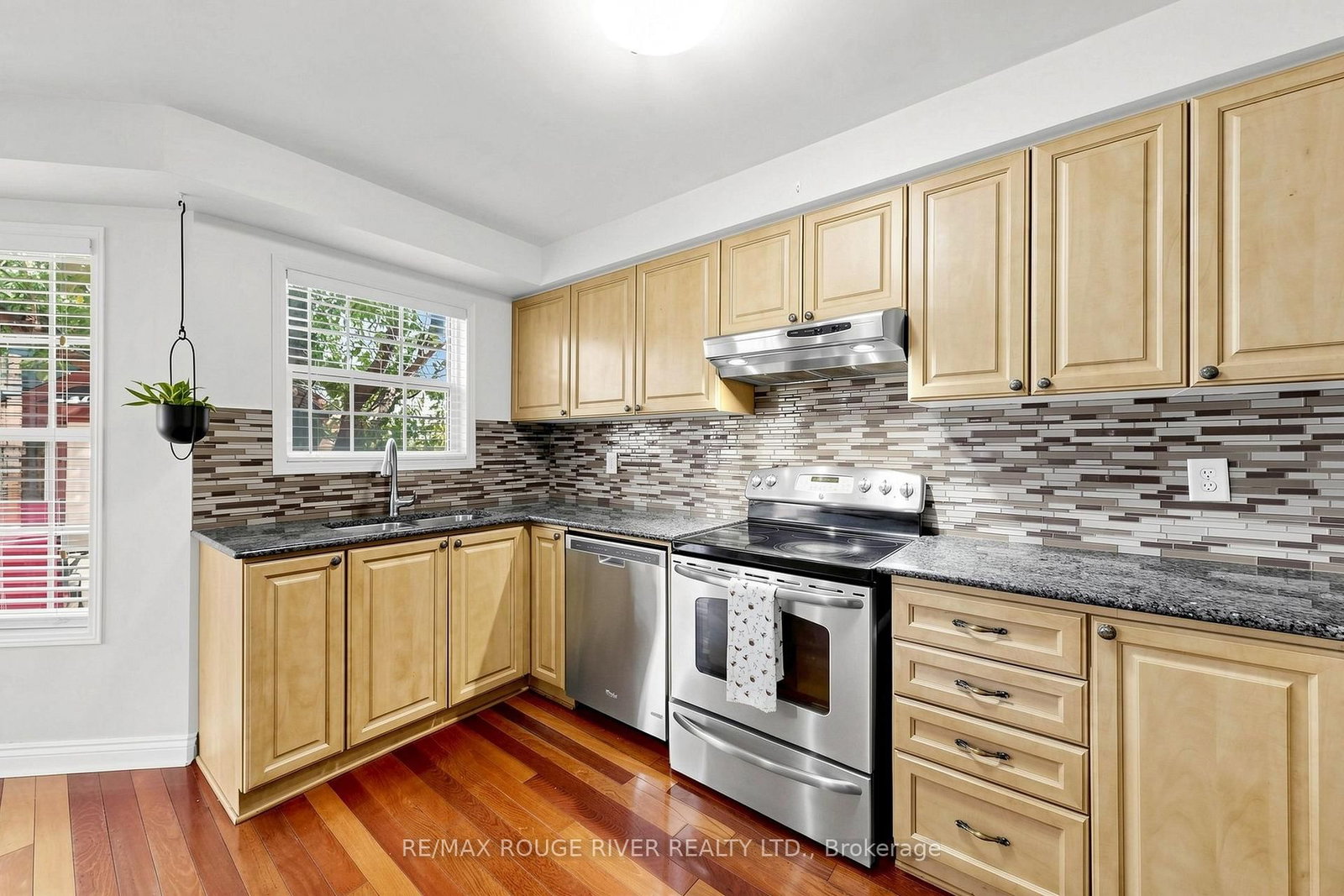 66 Tidewater Crescent • Whitby, ON photo 13