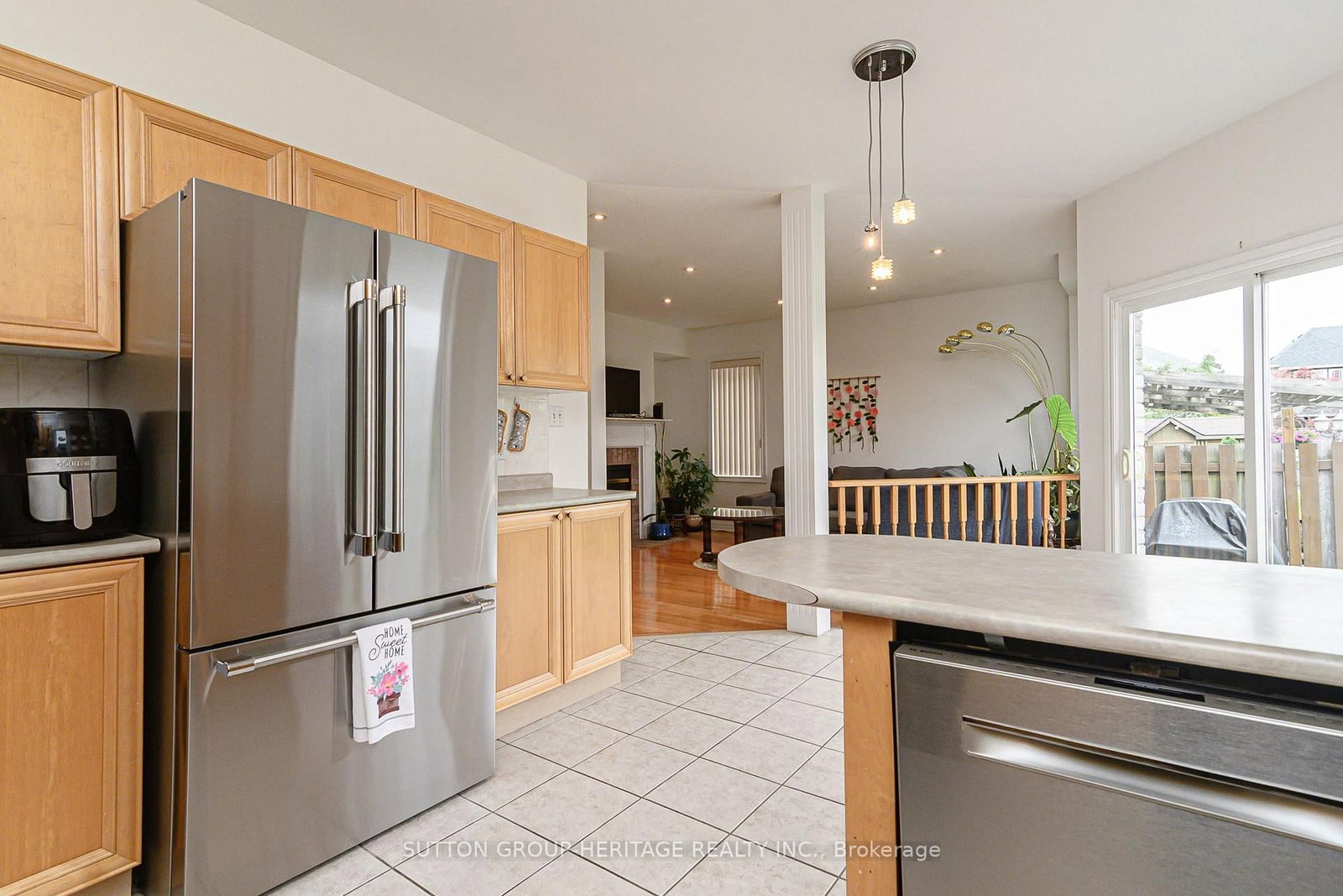 4 Divine Drive • Whitby, ON photo 15