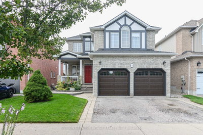4 Divine Drive • Whitby, ON photo 2