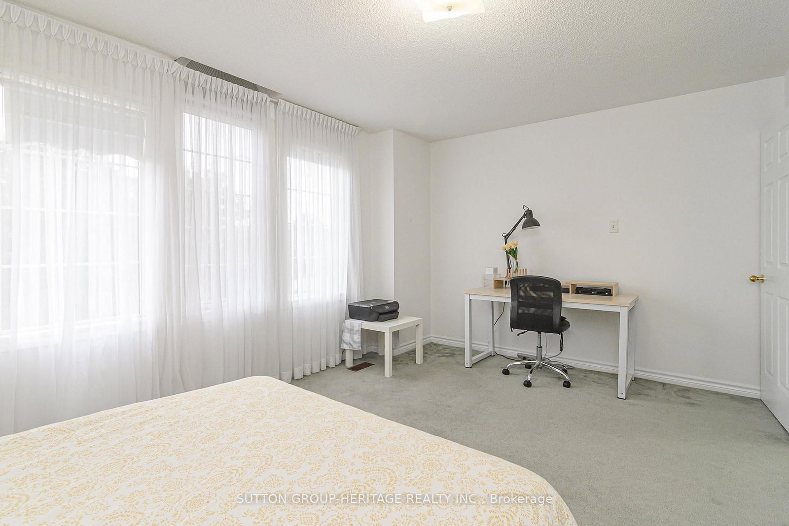 4 Divine Drive • Whitby, ON photo 32