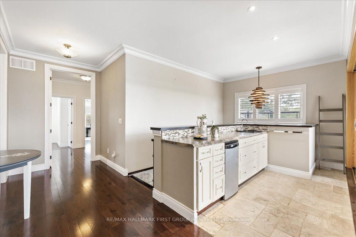 830 Fairview Avenue • Pickering, ON photo 18