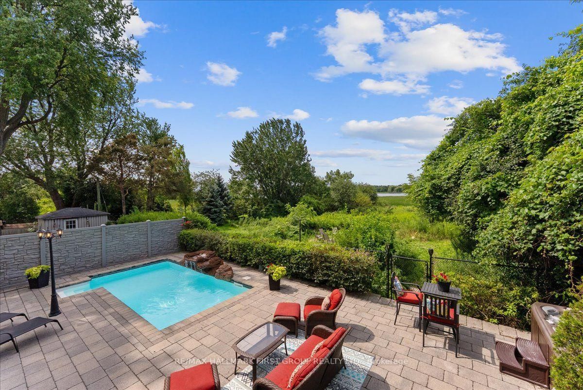 830 Fairview Avenue • Pickering, ON photo 39