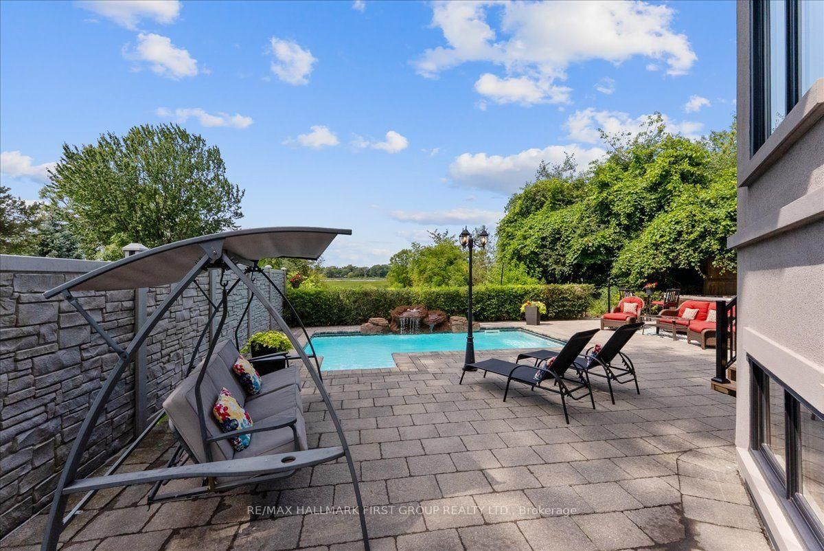 830 Fairview Avenue • Pickering, ON photo 40