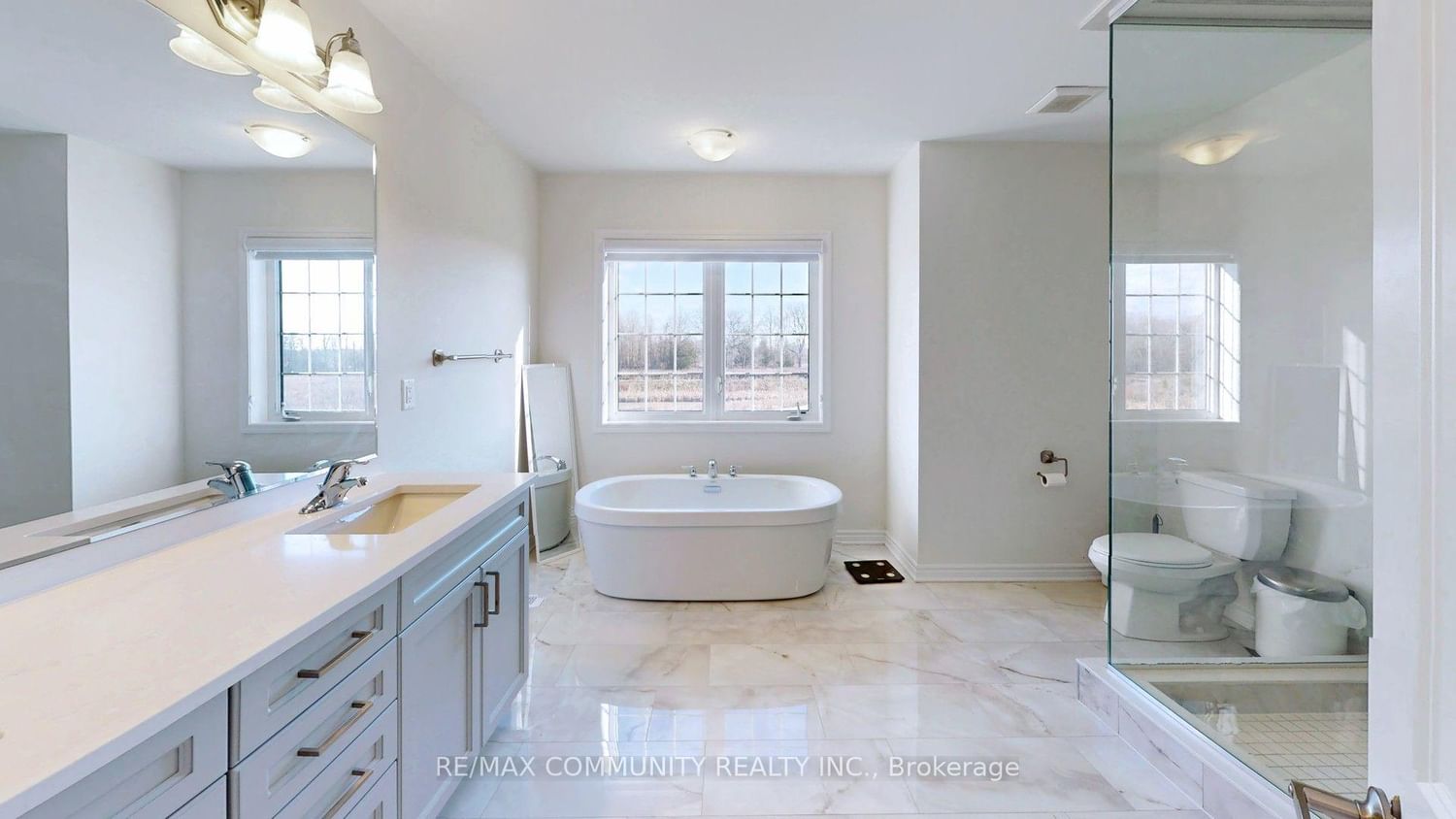 3279 Turnstone Boulevard • Pickering, ON photo 17