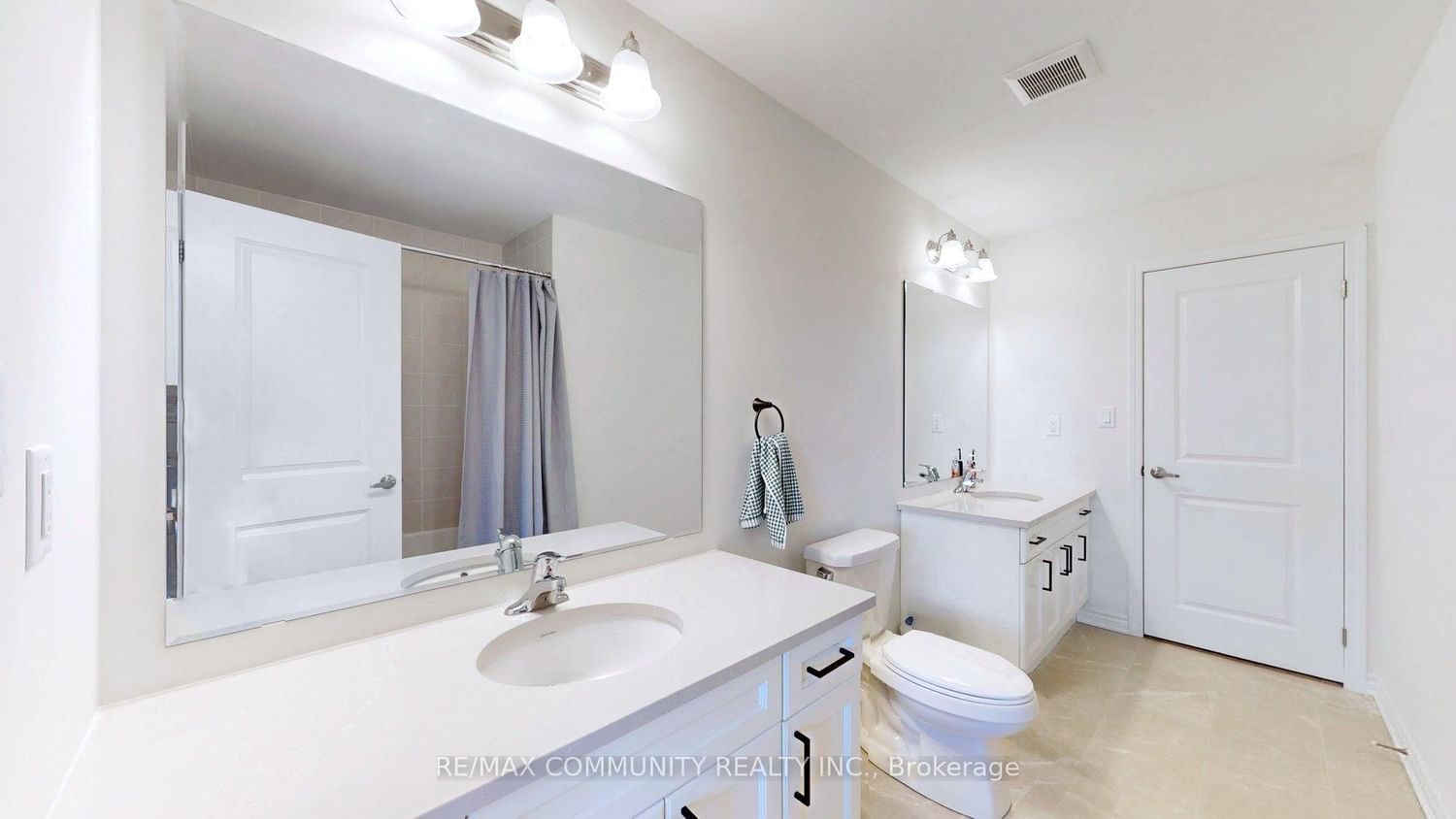 3279 Turnstone Boulevard • Pickering, ON photo 22