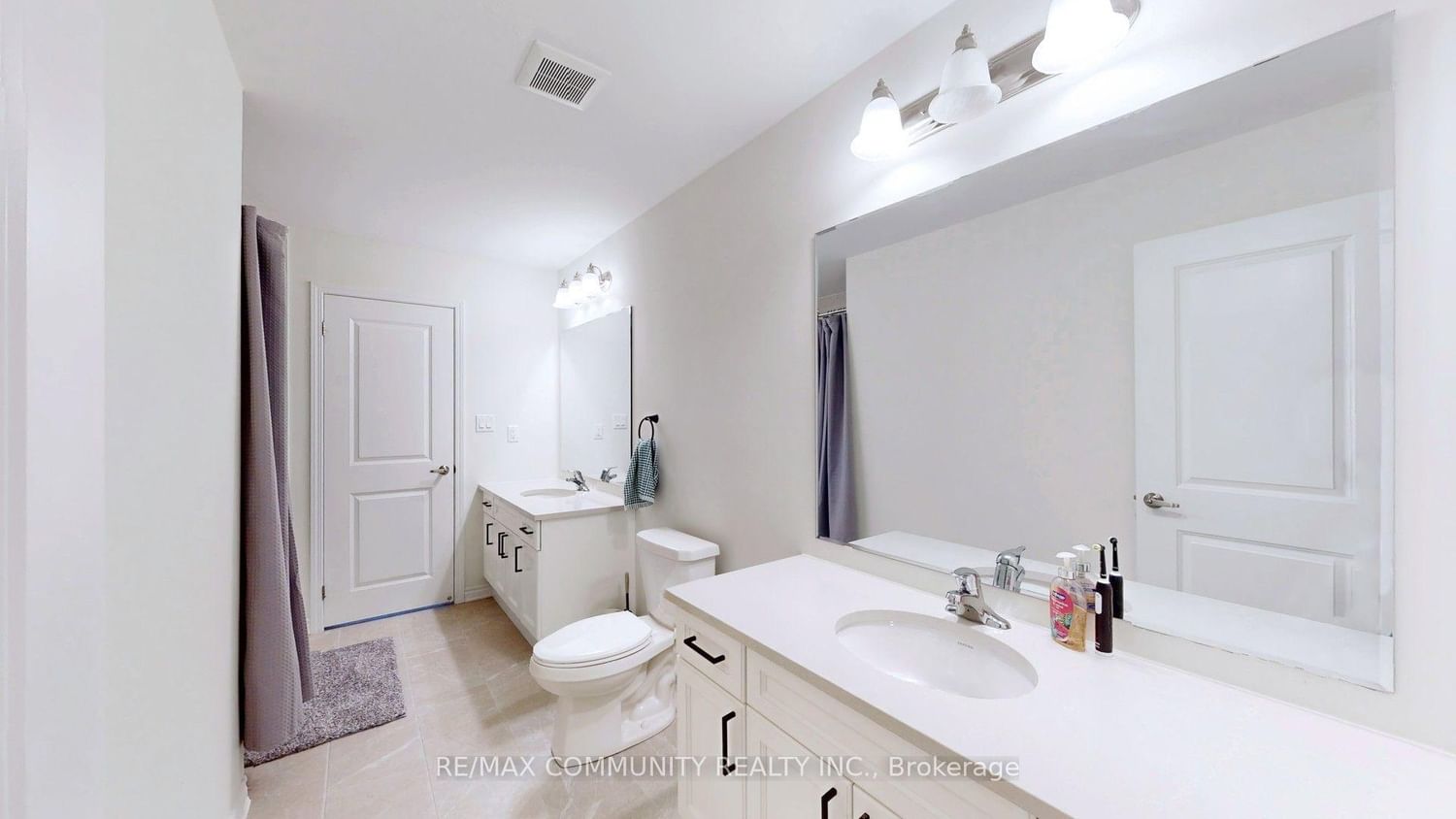 3279 Turnstone Boulevard • Pickering, ON photo 23