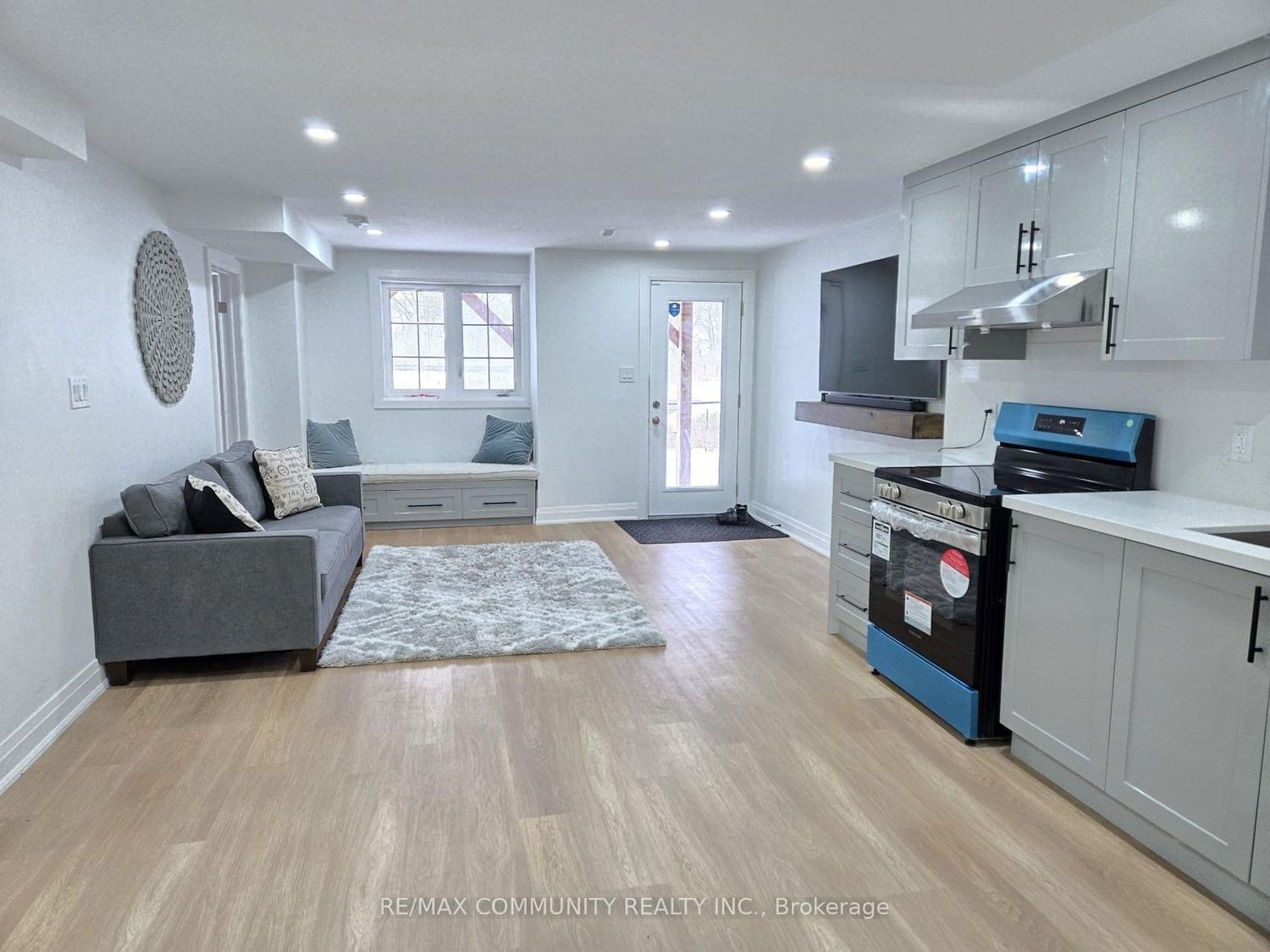 3279 Turnstone Boulevard • Pickering, ON photo 44