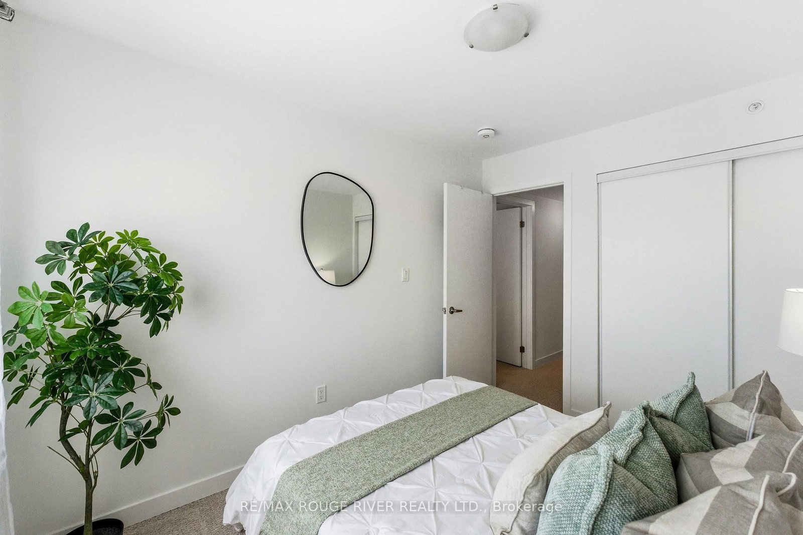 1555 Kingston Road • #226 • Pickering, ON photo 24