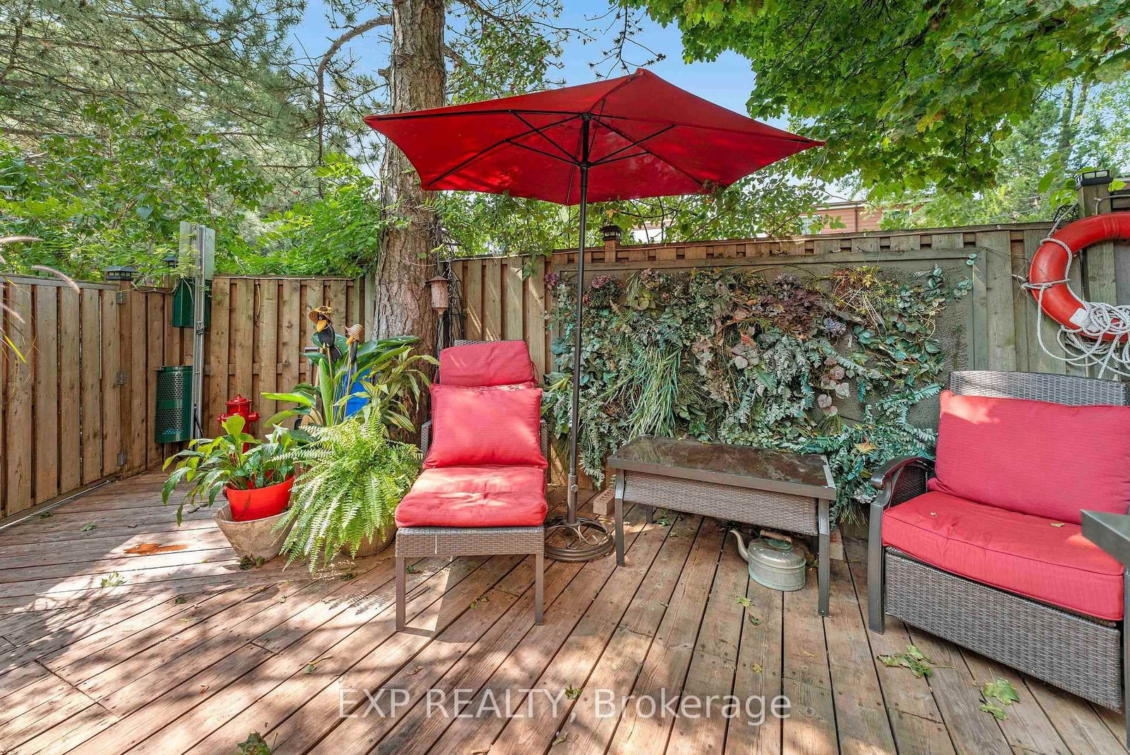 1 Quarry Court • Toronto, ON photo 39
