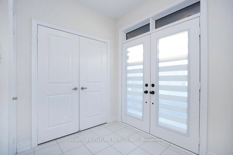 Main & 2nd Floor - 1359 Klondike Drive