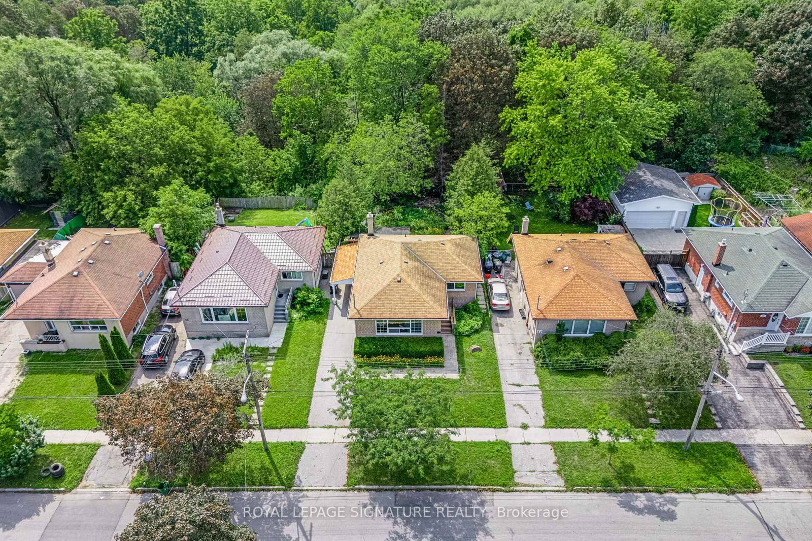 50 Celeste Drive • Toronto, ON photo 26