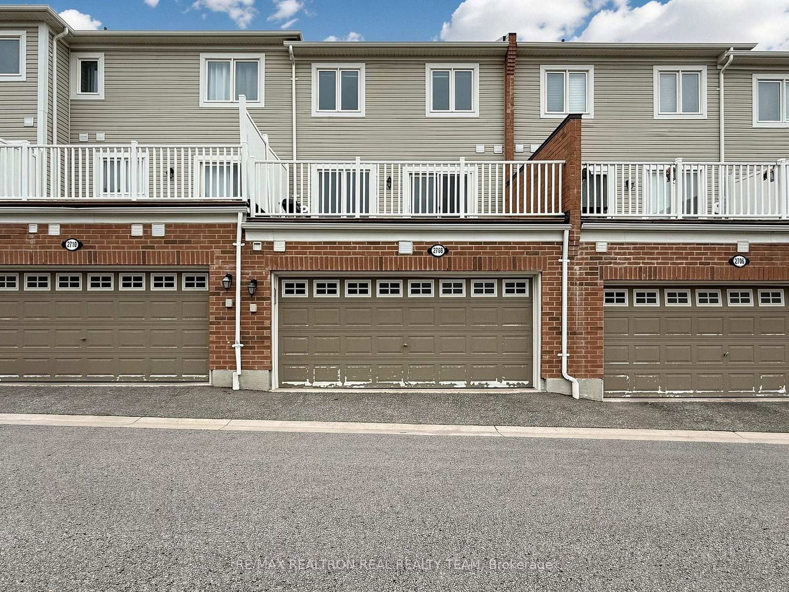 2708 Burkholder Drive • Pickering, ON photo 47