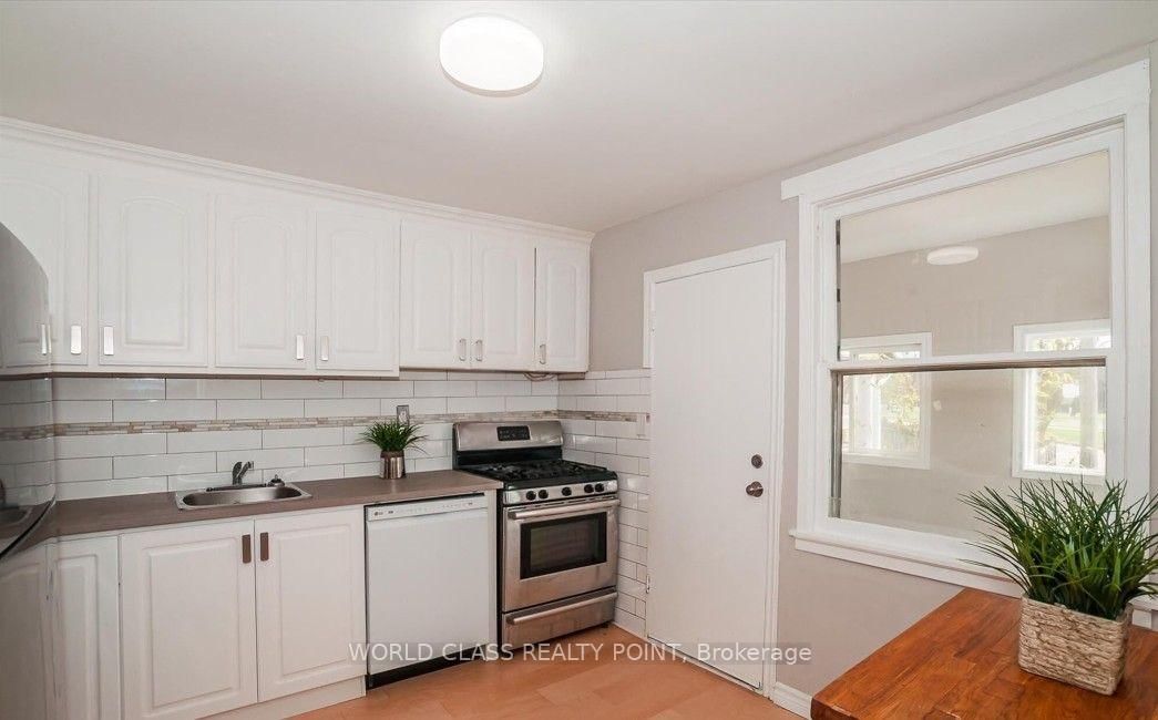 1 Mcintosh Street • Toronto, ON photo 15