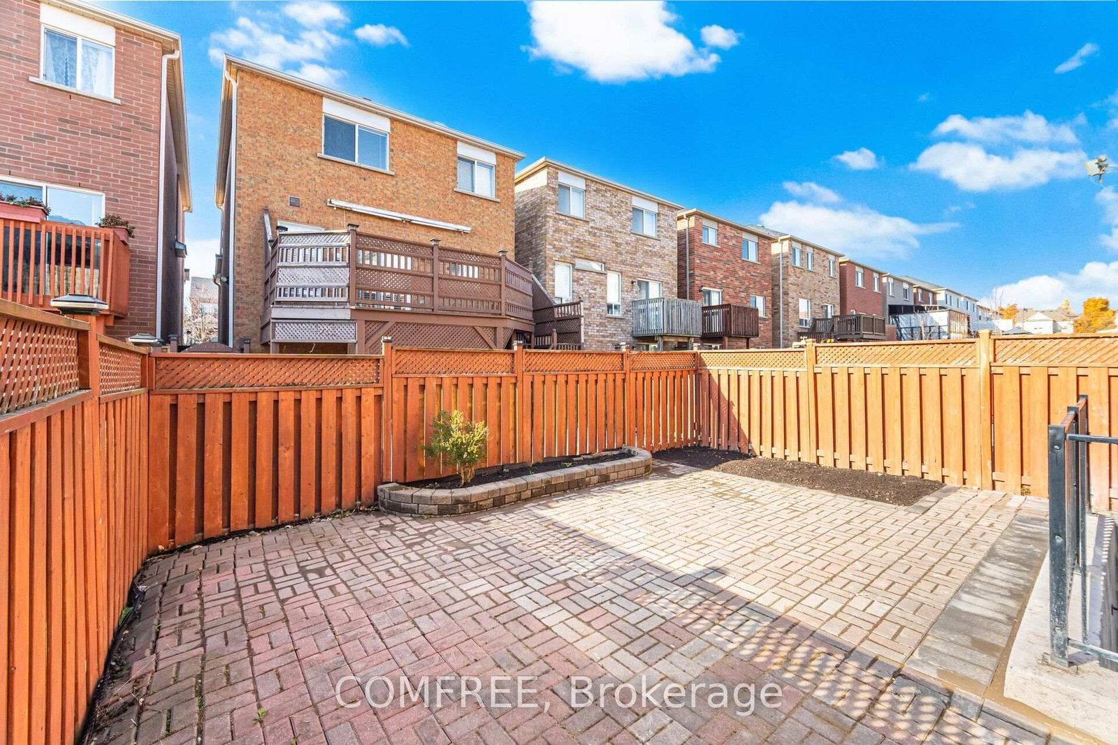 81 Vessel Crescent • Toronto, ON photo 40