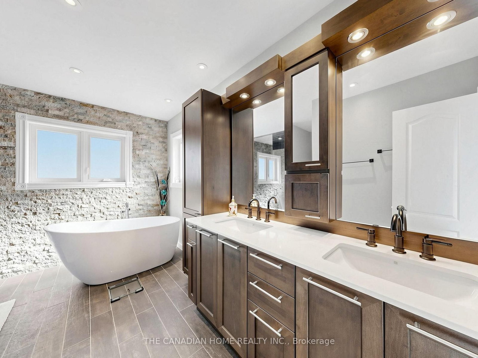19 Wigston Court • Whitby, ON photo 30