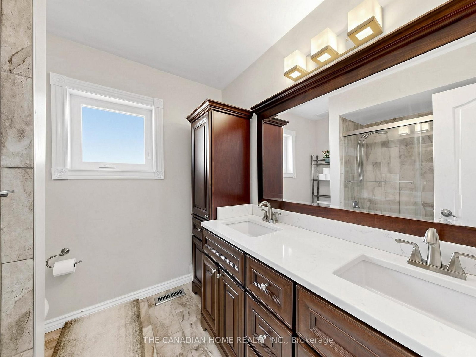 19 Wigston Court • Whitby, ON photo 38