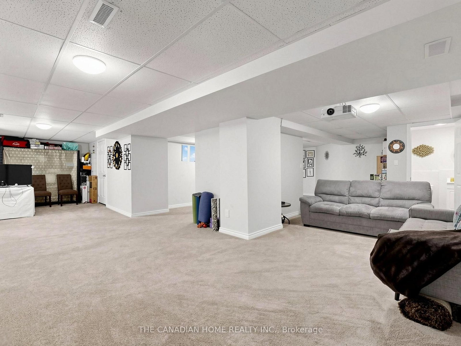 19 Wigston Court • Whitby, ON photo 41