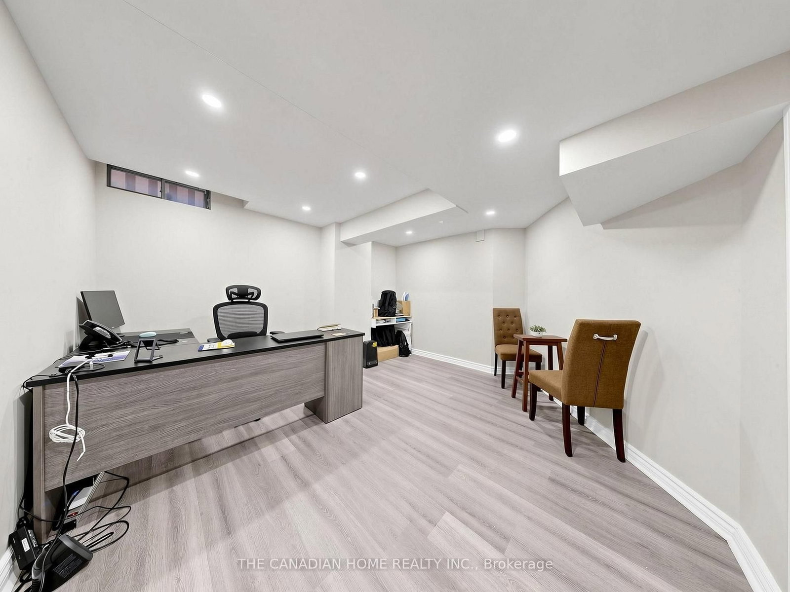 19 Wigston Court • Whitby, ON photo 43
