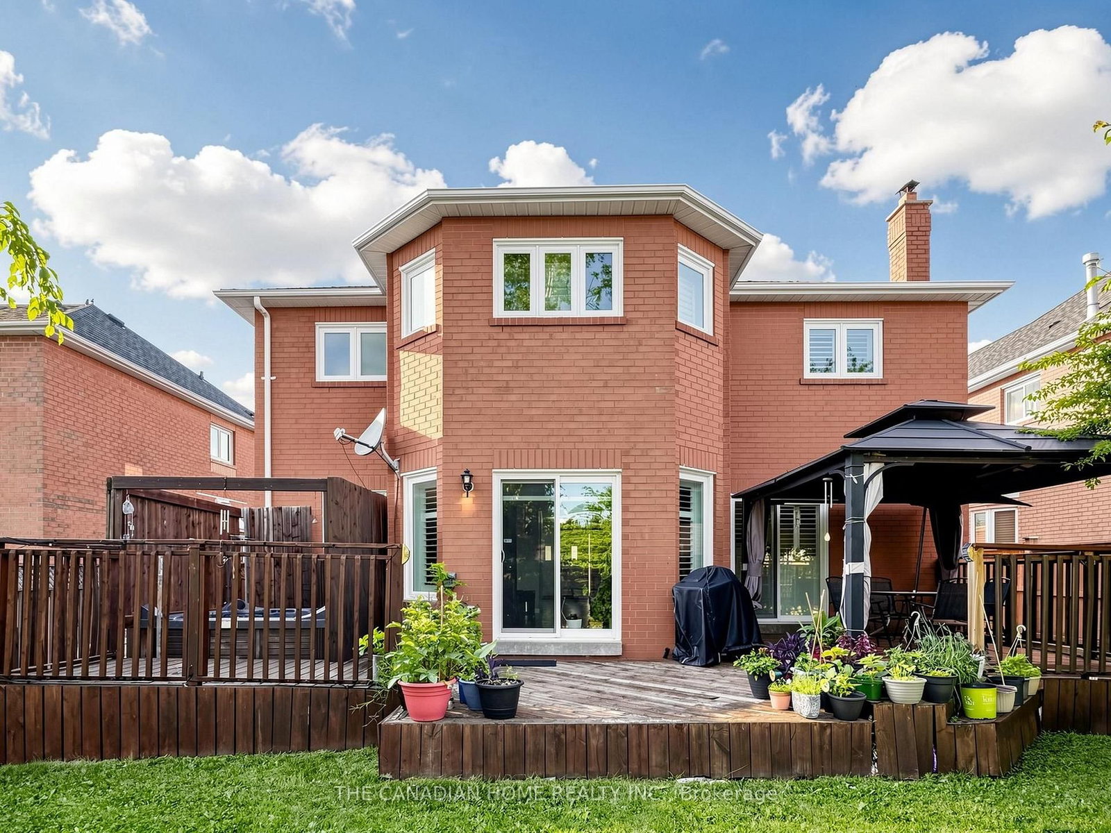 19 Wigston Court • Whitby, ON photo 44