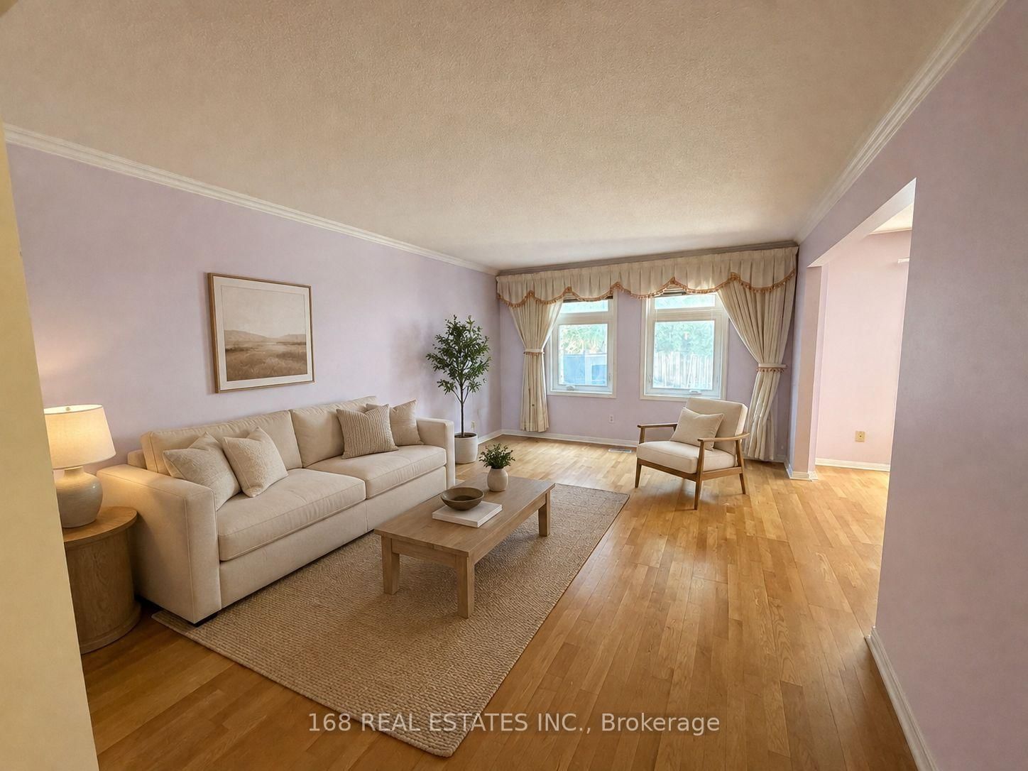 36 Artillery Street, Toronto 3