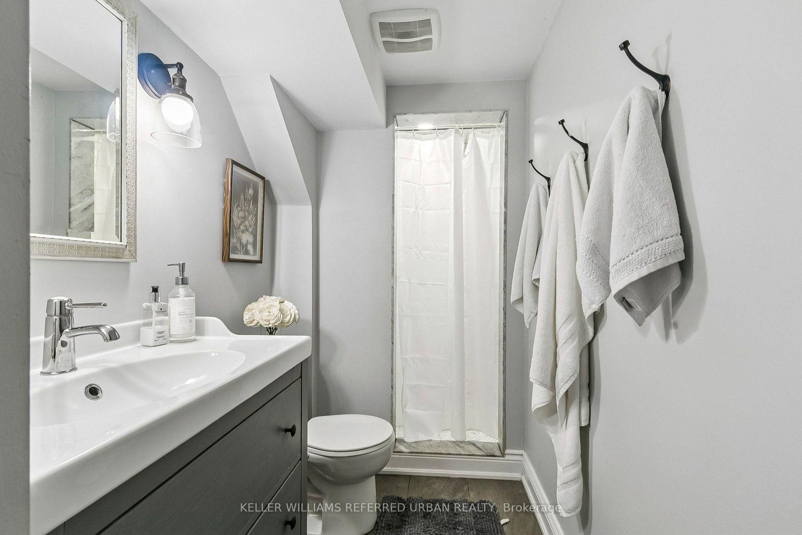 36 Vernadale Crescent • Toronto, ON photo 40