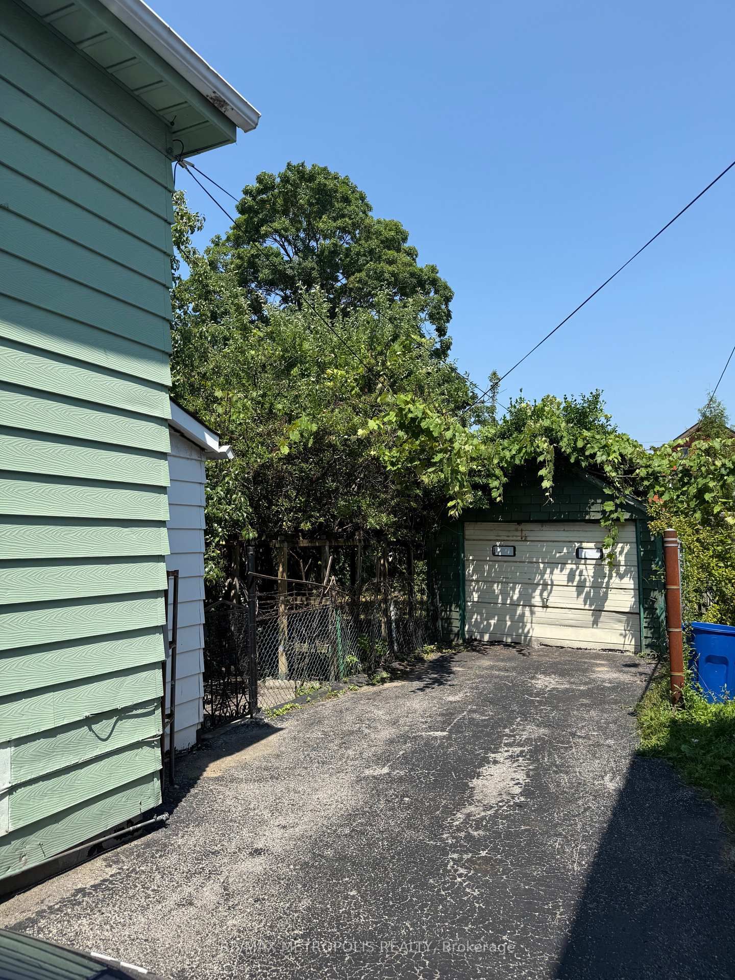 175 Celina St, Oshawa, view 45