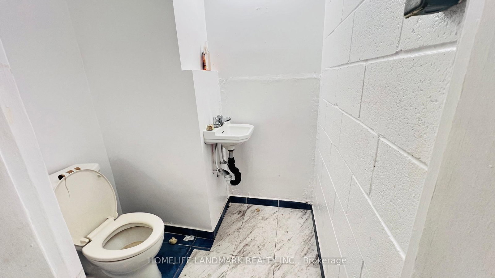 865 O Connor Drive • Toronto, ON photo 8