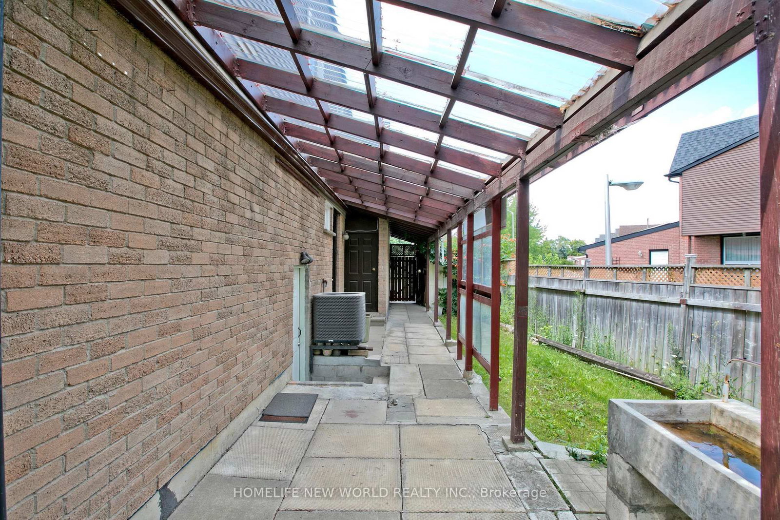 60 James Park Square • Toronto, ON photo 50