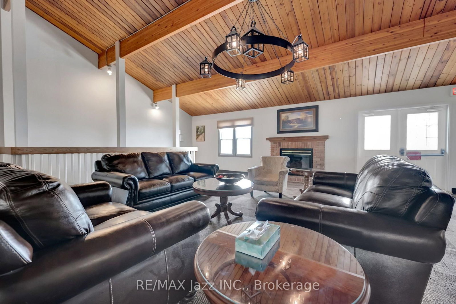 8 Wheelhouse Drive • Clarington, ON photo 34