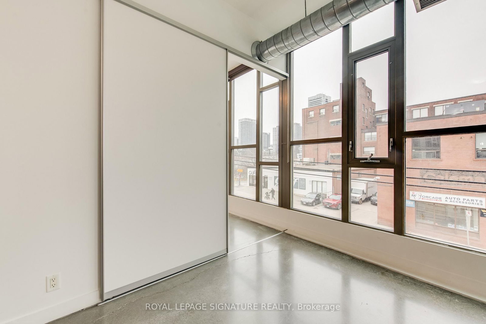 625 Queen Street E • #211 • Toronto, ON photo 26