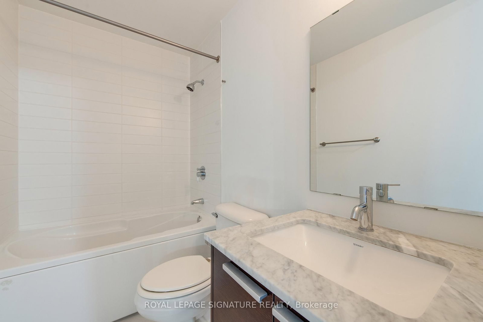 625 Queen Street E • #211 • Toronto, ON photo 28