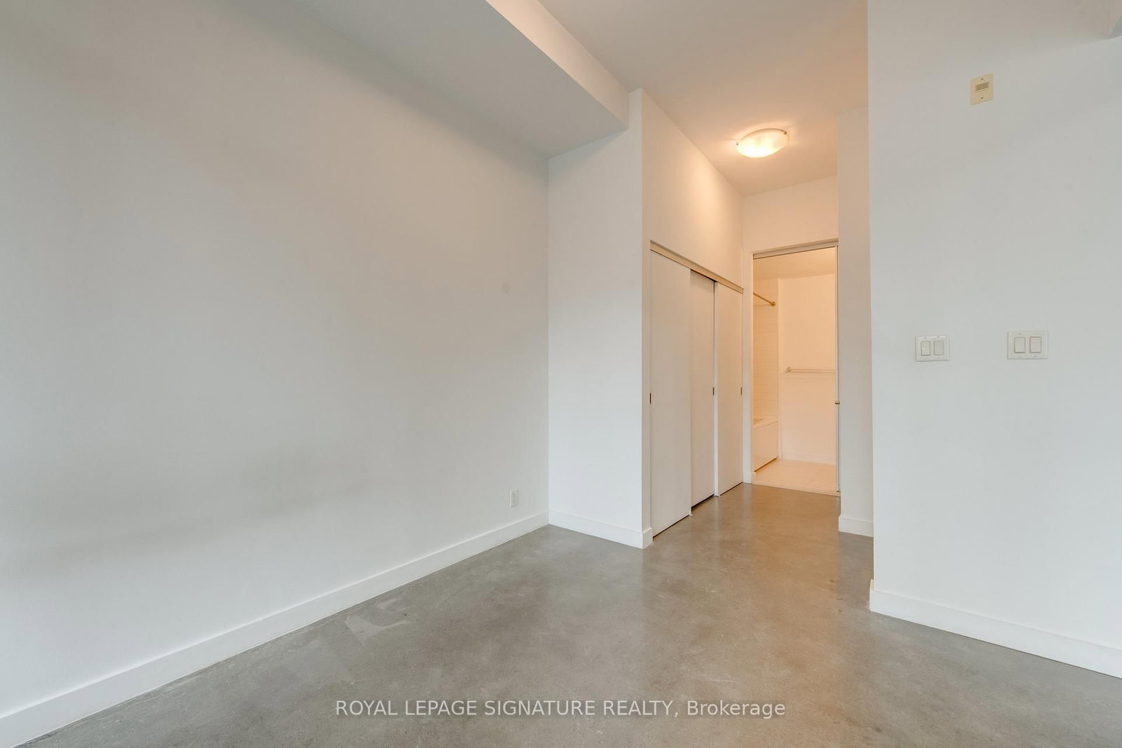 625 Queen Street E • #211 • Toronto, ON photo 36
